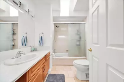 Powder Room Photo of 15747 92a Avenue, Surrey, BC