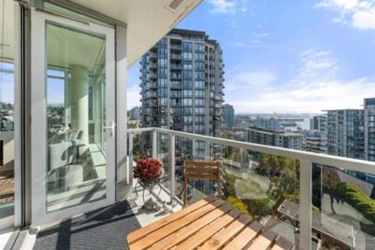 Breakfast Nook Photo of 1106 175 W 2nd Street, North Vancouver, BC