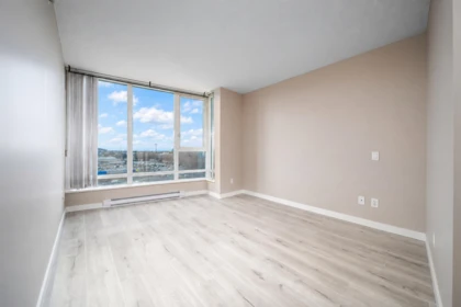 Guest Bathroom Photo of 808 5088 Kwantlen Street, Richmond, BC