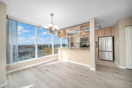 Kitchen Photo of 808 5088 Kwantlen Street, Richmond, BC