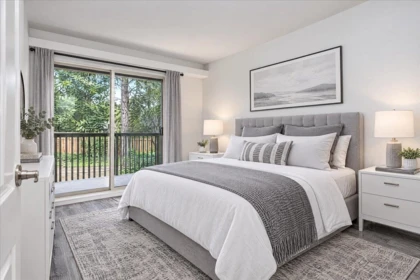 419 9867 Manchester Drive, Burnaby, BC, Burnaby — Apartment/Condo for sale