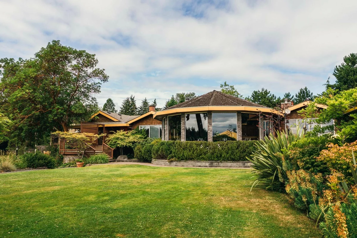 Breakfast Nook Photo of 4 B 134 Madrona Drive, Galiano Island, BC