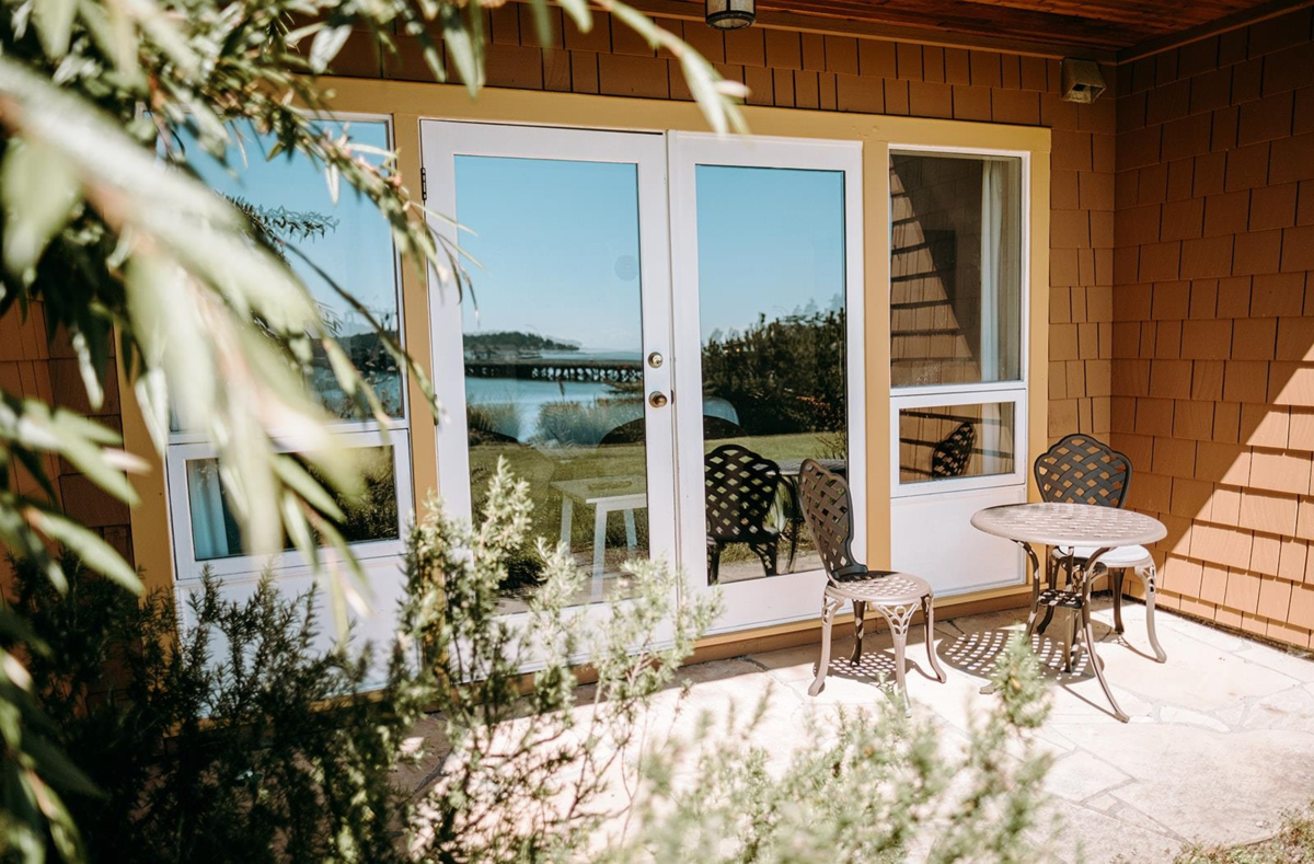 Entry Foyer Photo of 4 B 134 Madrona Drive, Galiano Island, BC