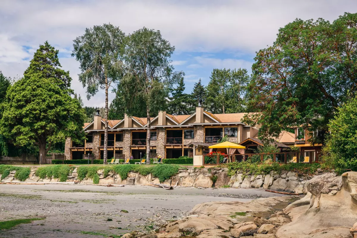 Living Room Photo of 4 B 134 Madrona Drive, Galiano Island, BC