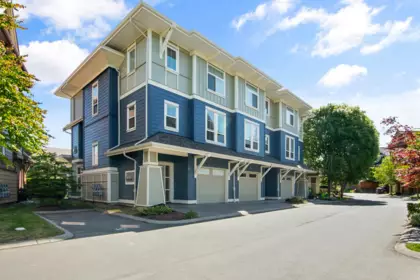 10 45137 Nicomen Crescent, Sardis, BC, Sardis — Townhouse for sale