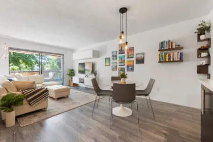 205 2320 Trinity Street, Vancouver, BC, Vancouver — Apartment/Condo for sale