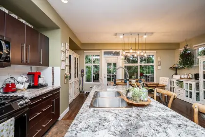 79 18199 70 Avenue, Surrey, BC, Surrey — Townhouse for sale