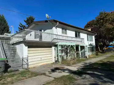 1671 E 31st Avenue, Vancouver, BC, Vancouver — Single Family Residence for sale