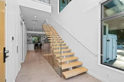 4476 Skyline Drive, North Vancouver, BC, North vancouver — Single Family Residence for sale