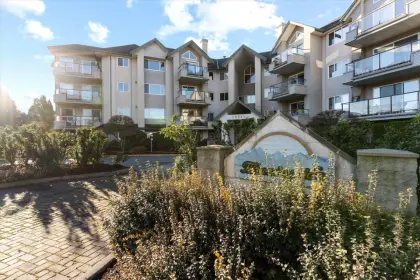 109 45520 Knight Road, Sardis, BC, Sardis — Apartment/Condo for sale