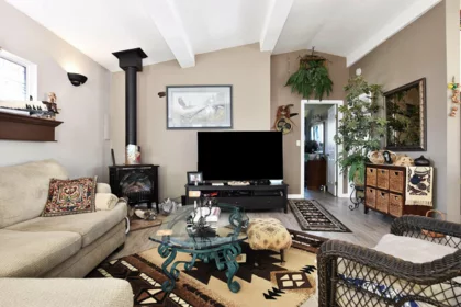 Living Room Photo of 4 9055 Shook Road, Mission, BC