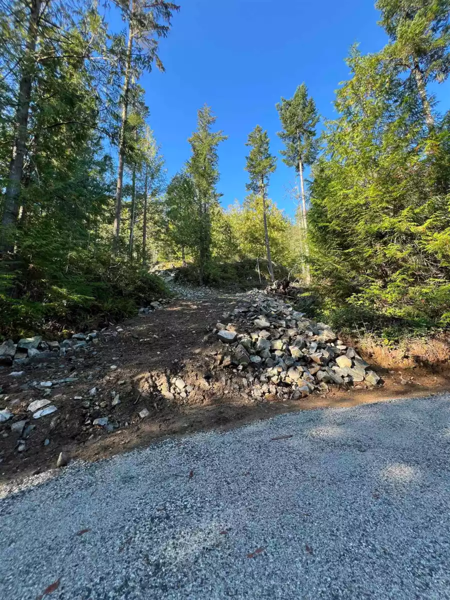 Breakfast Nook Photo of LOT 2 13685 Lee Road, Garden Bay, BC