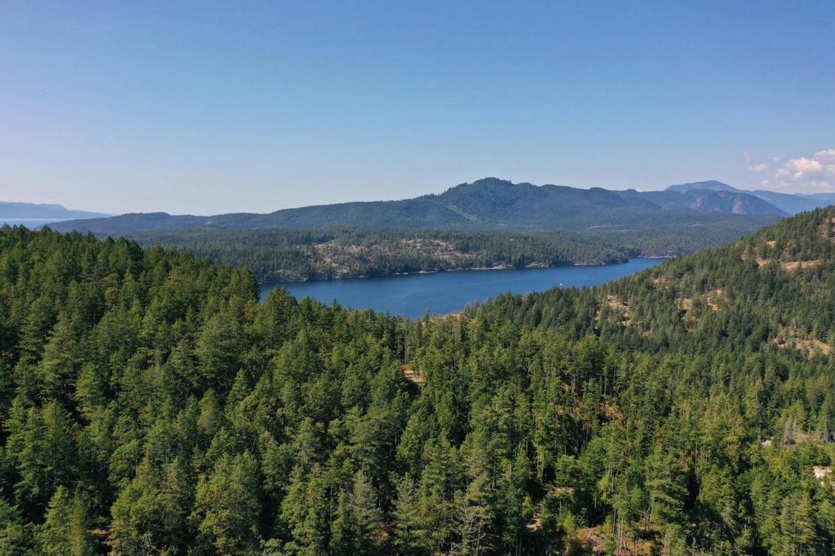 Hallway Photo of LOT 2 13685 Lee Road, Garden Bay, BC