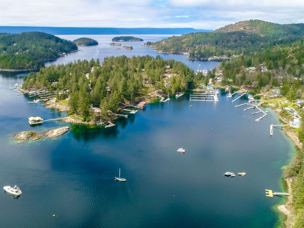 Outdoor Patio Photo of LOT 2 13685 Lee Road, Garden Bay, BC