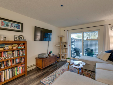 B102 40120 Willow Crescent, Squamish, BC, Squamish — Apartment/Condo for sale