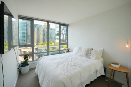 2208 788 Hamilton Street, Vancouver, BC