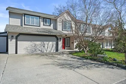 34653 7th Avenue, Abbotsford, BC, Abbotsford — Single Family Residence for sale