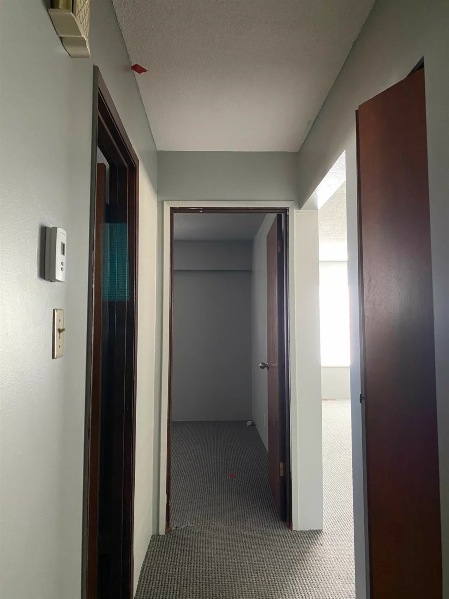 Breakfast Nook Photo of 15855 Vine Avenue, White Rock, BC