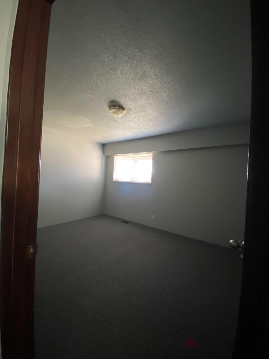 Exterior Rear Photo of 15855 Vine Avenue, White Rock, BC