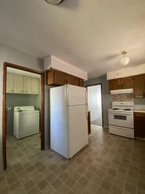 Kitchen Island Photo of 15855 Vine Avenue, White Rock, BC