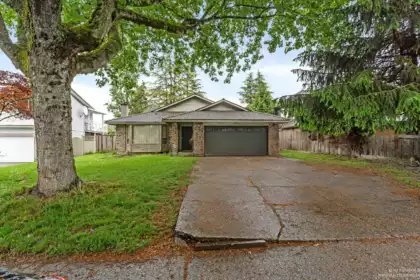 6276 131a Street, Surrey, BC, Surrey — Single Family Residence for sale