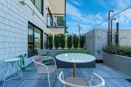 105 2235 E Broadway, Vancouver, BC, Vancouver — Apartment/Condo for sale