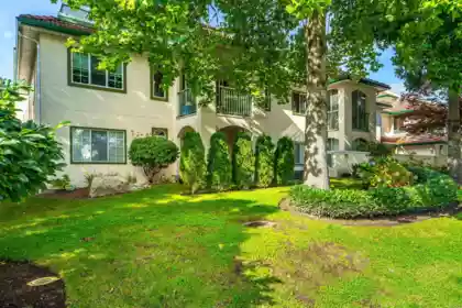 106 1447 Best Street, White Rock, BC, White Rock — Apartment/Condo for sale