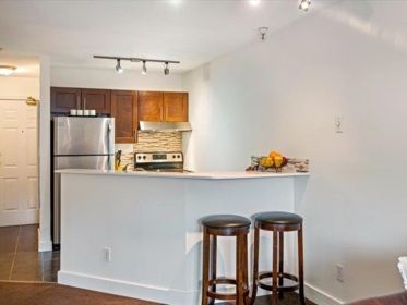 240 4350 Lorimer Road, Whistler, BC, Whistler — Apartment/Condo for sale