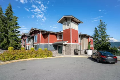 406 2238 Whatcom Road, Abbotsford, BC, Abbotsford — Apartment/Condo for sale