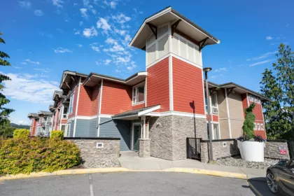 406 2238 Whatcom Road, Abbotsford, BC, Abbotsford — Apartment/Condo for sale
