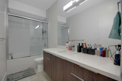 Office / Den Photo of 18 5858 132 Street, Surrey, BC