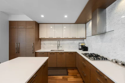 1905 4360 Beresford Street, Burnaby, BC, Burnaby — Apartment/Condo for sale