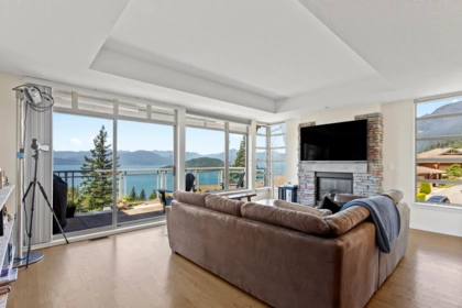 8601 Seascape Place, West Vancouver, BC, West Vancouver — Half Duplex for sale