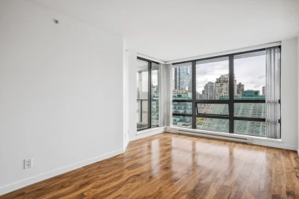 1233 933 Hornby Street, Vancouver, BC, Vancouver — Apartment/Condo for sale