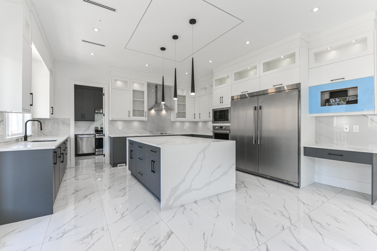 Breakfast Nook Photo of 20133 27 Avenue, Langley, BC