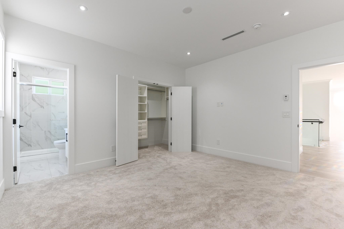 Mudroom Photo of 20133 27 Avenue, Langley, BC