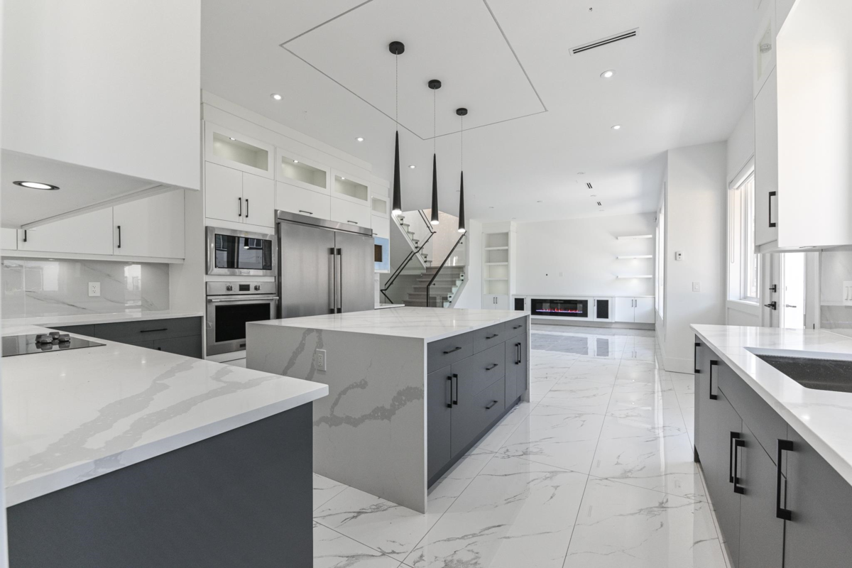 Primary Bedroom Photo of 20133 27 Avenue, Langley, BC