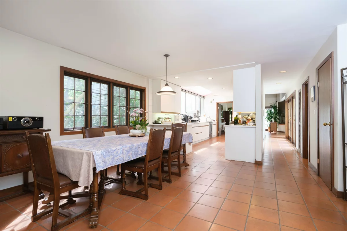 Bedroom 2 Photo of 6000 Buckingham Avenue, Burnaby, BC