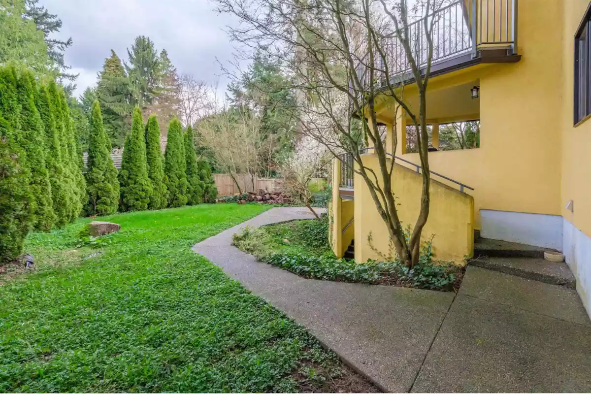 Fitness Center Photo Near 6000 Buckingham Avenue, Burnaby, BC