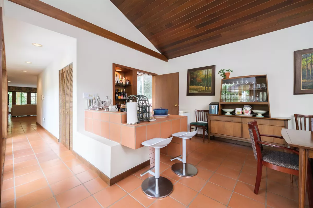 Kitchen Photo of 6000 Buckingham Avenue, Burnaby, BC