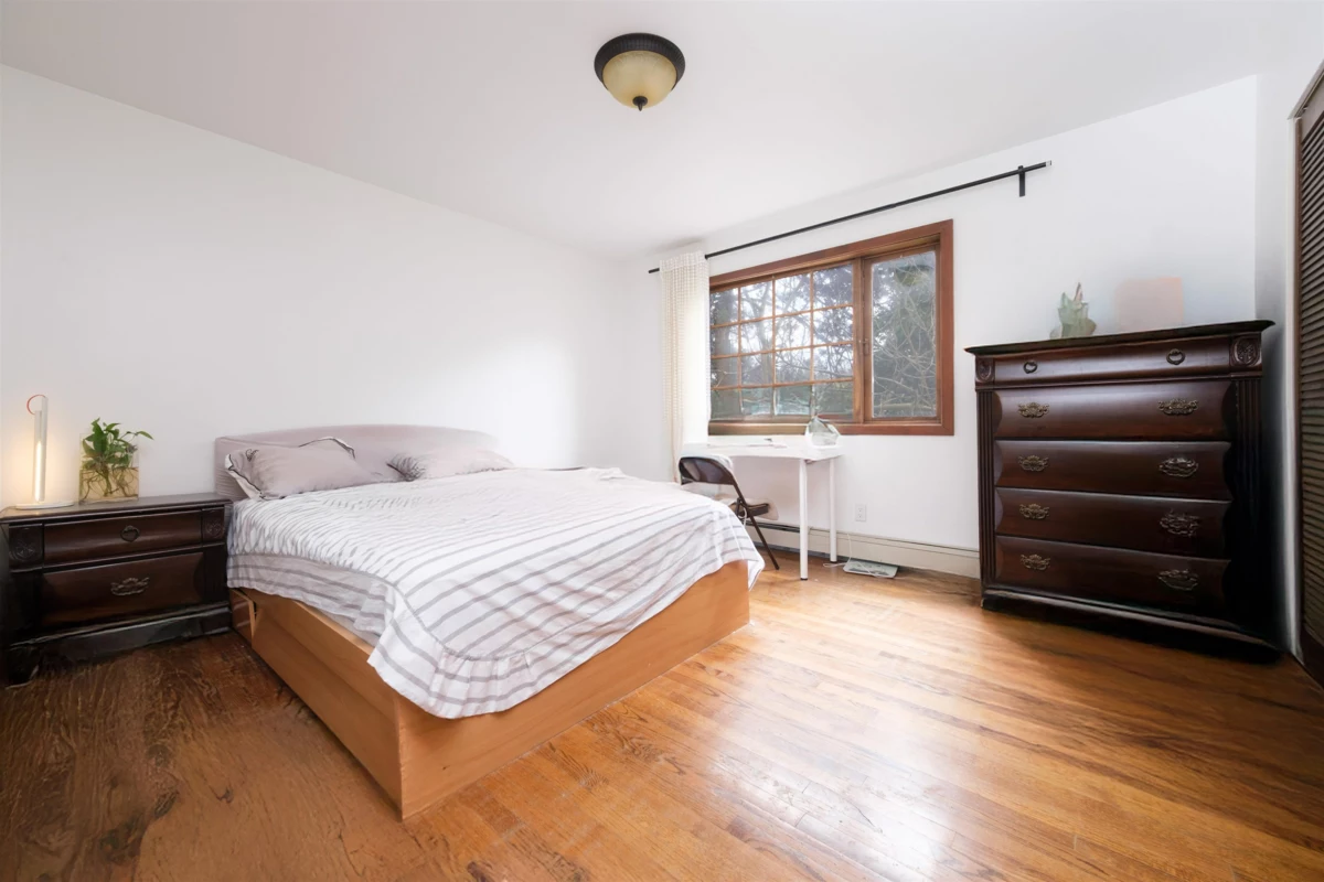 Outdoor Deck Photo of 6000 Buckingham Avenue, Burnaby, BC