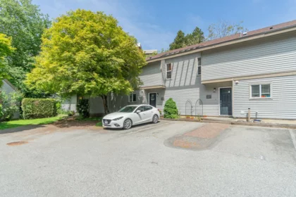 6229 E Greenside Drive, Surrey, BC, Surrey — Townhouse for sale