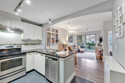 308 7478 Byrnepark Walk, Burnaby, BC