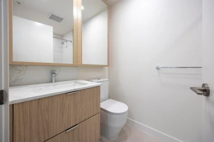 3705 537 Cottonwood Avenue, Coquitlam, BC, Coquitlam — Apartment/Condo for sale