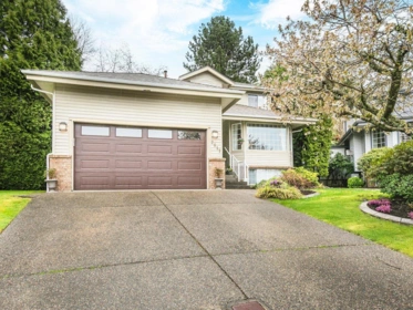 2817 Greenbrier Place, Coquitlam, BC, Coquitlam — Single Family Residence for sale