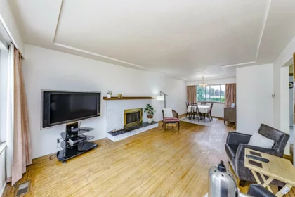Breakfast Nook Photo of 837 Regan Avenue, Coquitlam, BC