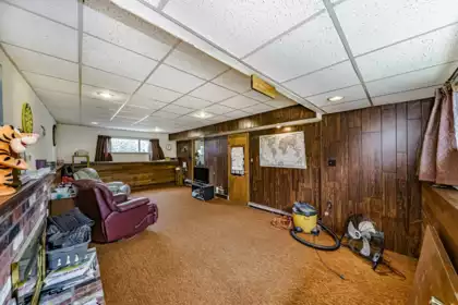 Hallway Photo of 837 Regan Avenue, Coquitlam, BC