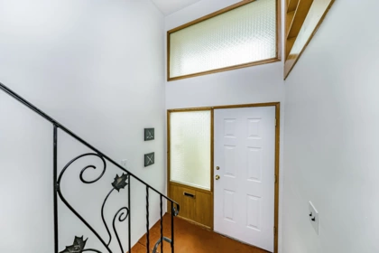 Kitchen Photo of 837 Regan Avenue, Coquitlam, BC