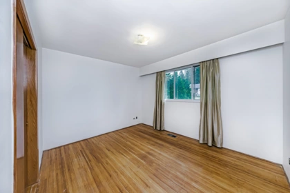 Office / Den Photo of 837 Regan Avenue, Coquitlam, BC