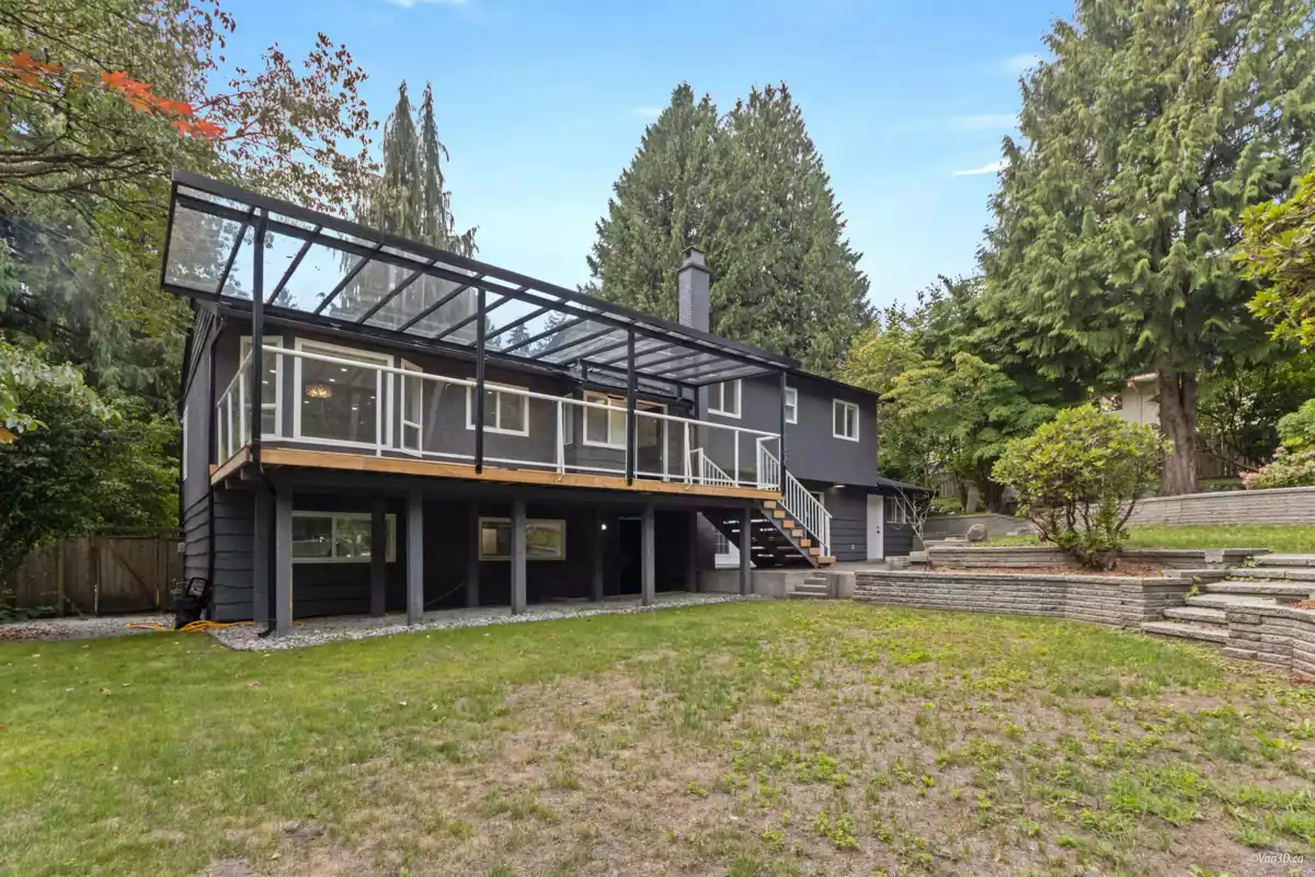 Family Room Photo of 2959 Wagon Wheel Circle, Coquitlam, BC
